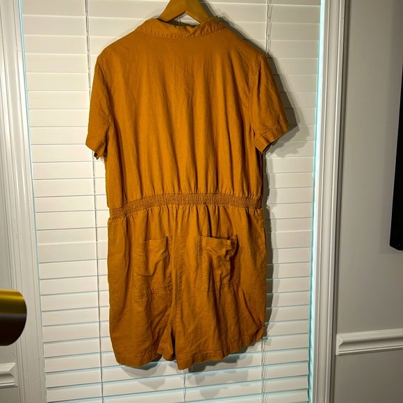 Universal Thread Mustard Romper - Picture 5 of 5